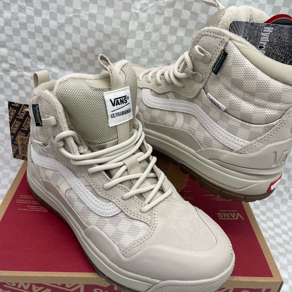 Vans WMNS' UltraRange EXO Hi Gore-Tex
Cream Lace Up Boot
Mte2
Checkerboard Birch - Picture 8 of 16